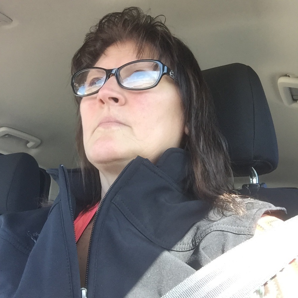 Meet your Posher, Debbie
